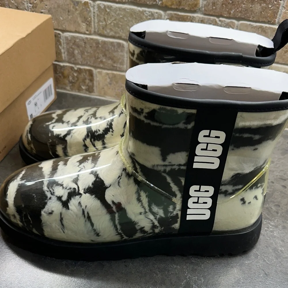 NEW** UGG Classic Clear Mini Marble Boots - Picture 5 of 11